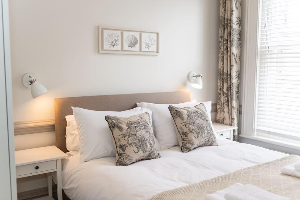 3 Castle Mews Apartment *